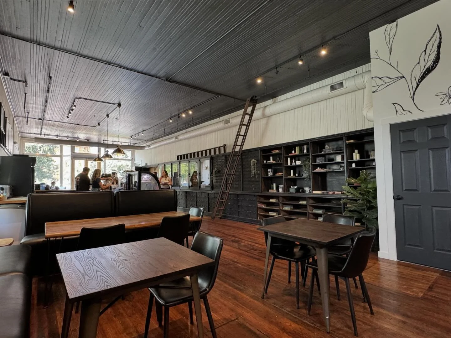 I just discovered Village Coffee of Sunbury (OH)&hellip;
Such a vibey, cool coffee shop attached to a life giving cause! Stop in if you&rsquo;re near.
@villagecoffeeofsunbury @outofdarknessoh
#coffee #cause #mission #outofdarkness
