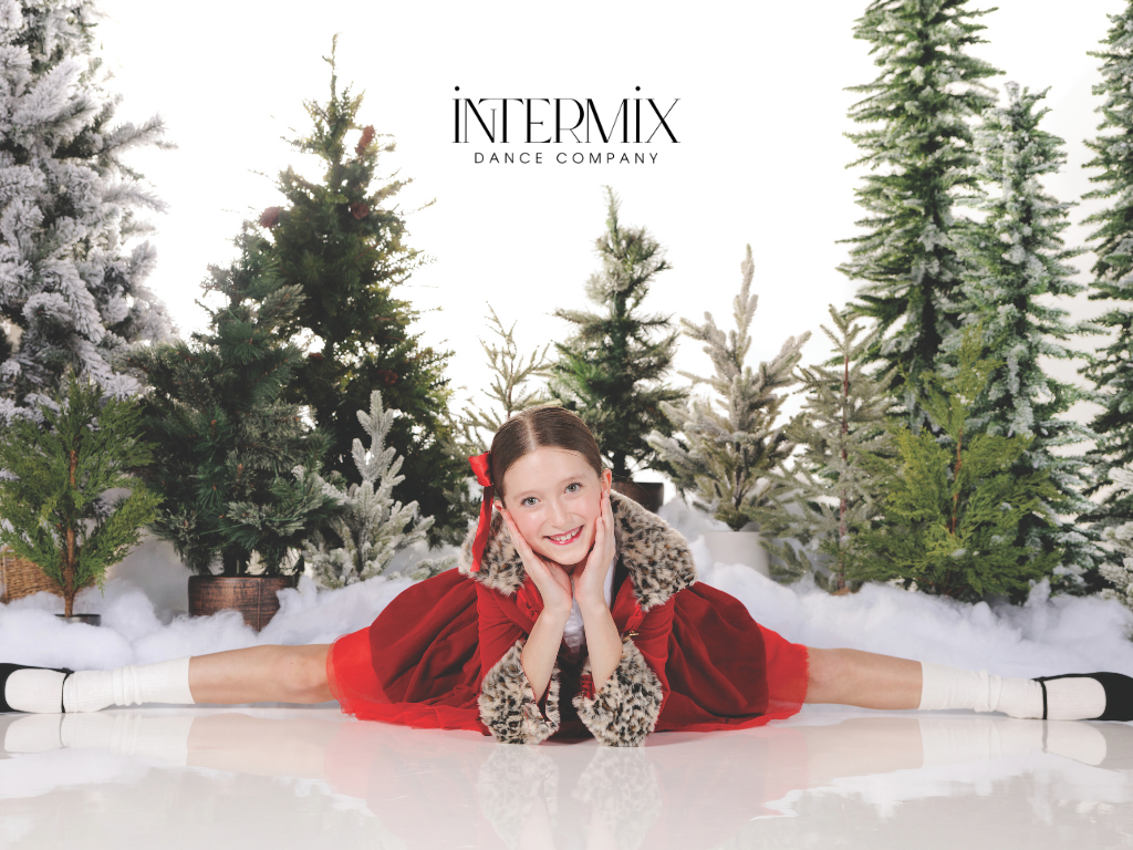 Young girl christmas dancer