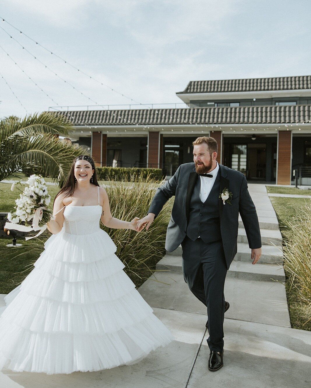 Safe to say HELLO Spring!!?🌿🌷😊
We can't wait for all of our spring wedding and events just around the corner!
Stay tuned for all the day-of content! 

Future couples, comment below what Day-Of content you'd like to see more of 😍

Venue: @lotushou