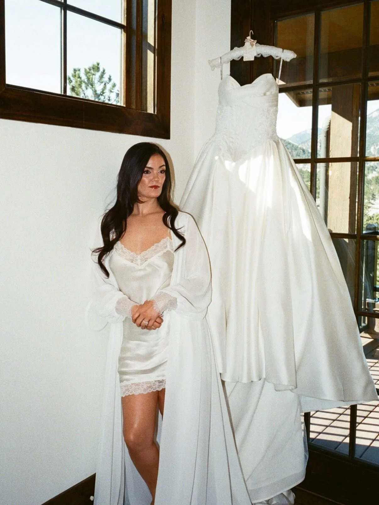 Michelle on her Wedding Day 🤍
Hair by me @madisonhairmakeup 

Planner: @nearandfareventco
Venue: @blackcanyoninn
Caterer: @blackcanyoninn
Photographer: @isamariecreative
Videographer: @alishabrownphoto.video
Florist: @simplypetalsflowers
DJ: @hoveye