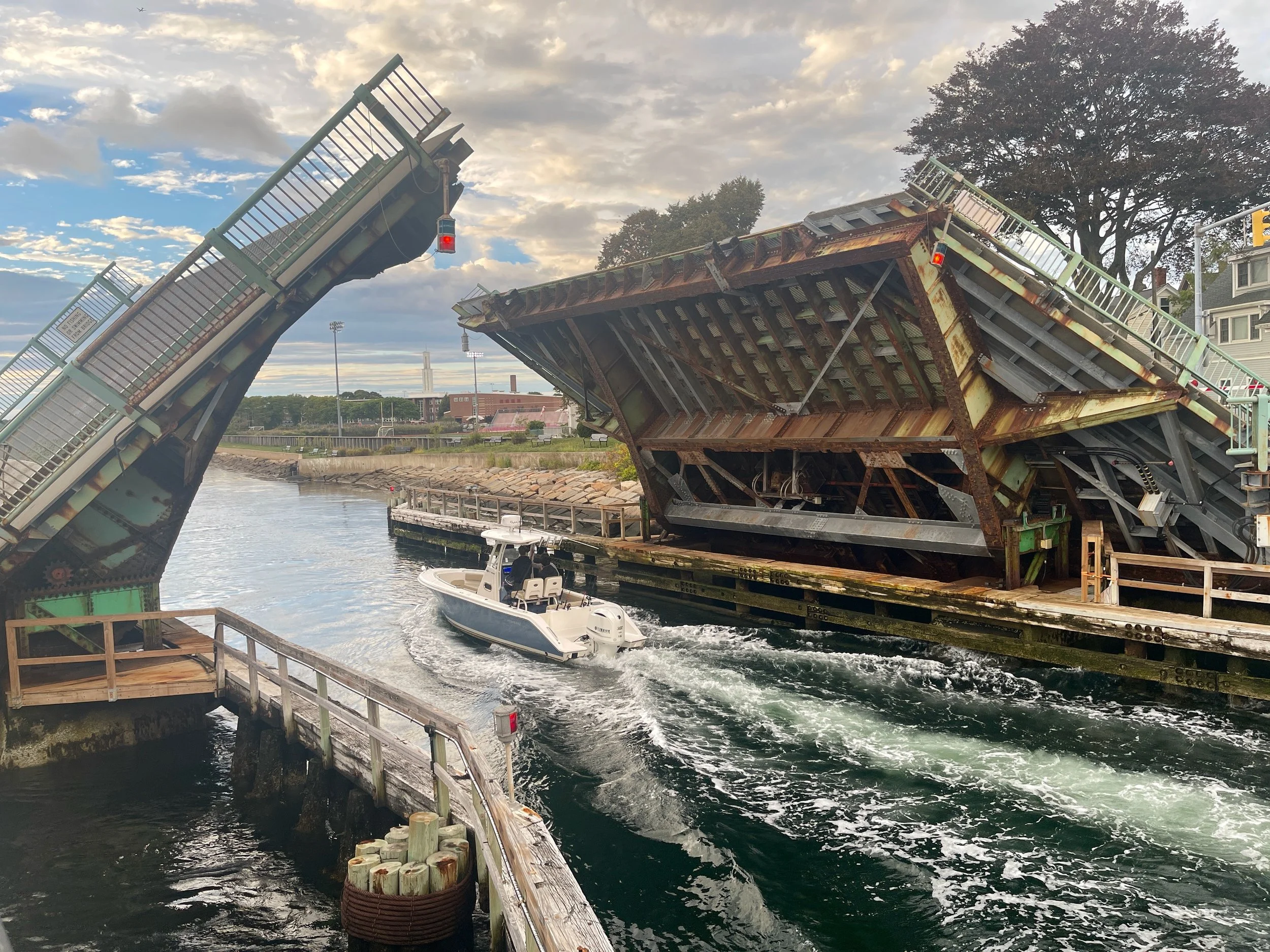 Gloucester Drawbridge open.jpeg