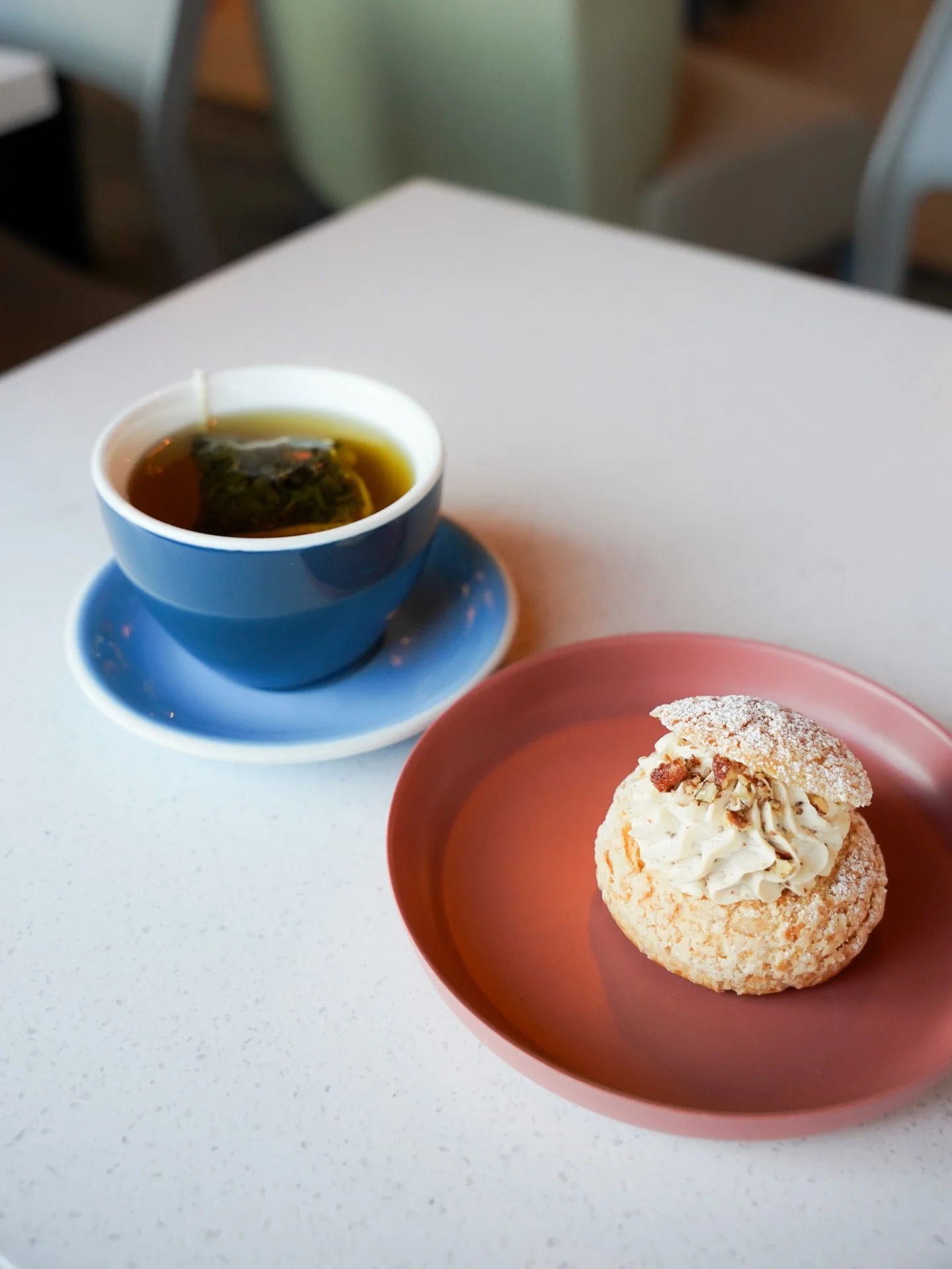 Say hello to our new pastry: house made cream on the inside and a maple-pecan cream on top *chefs kiss* 🤤