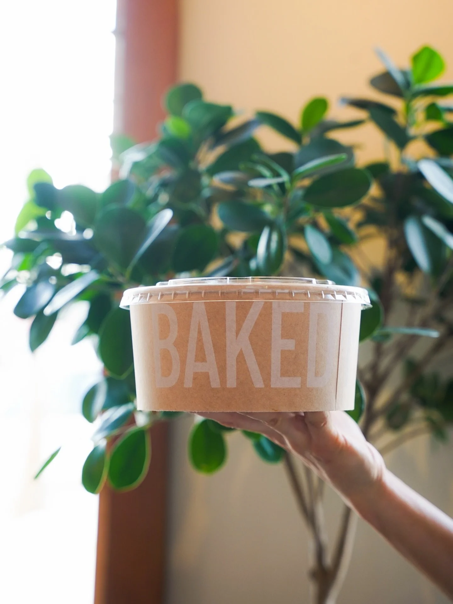 A healthy salad to go, but make it extra cute (and sustainable) 😌💕