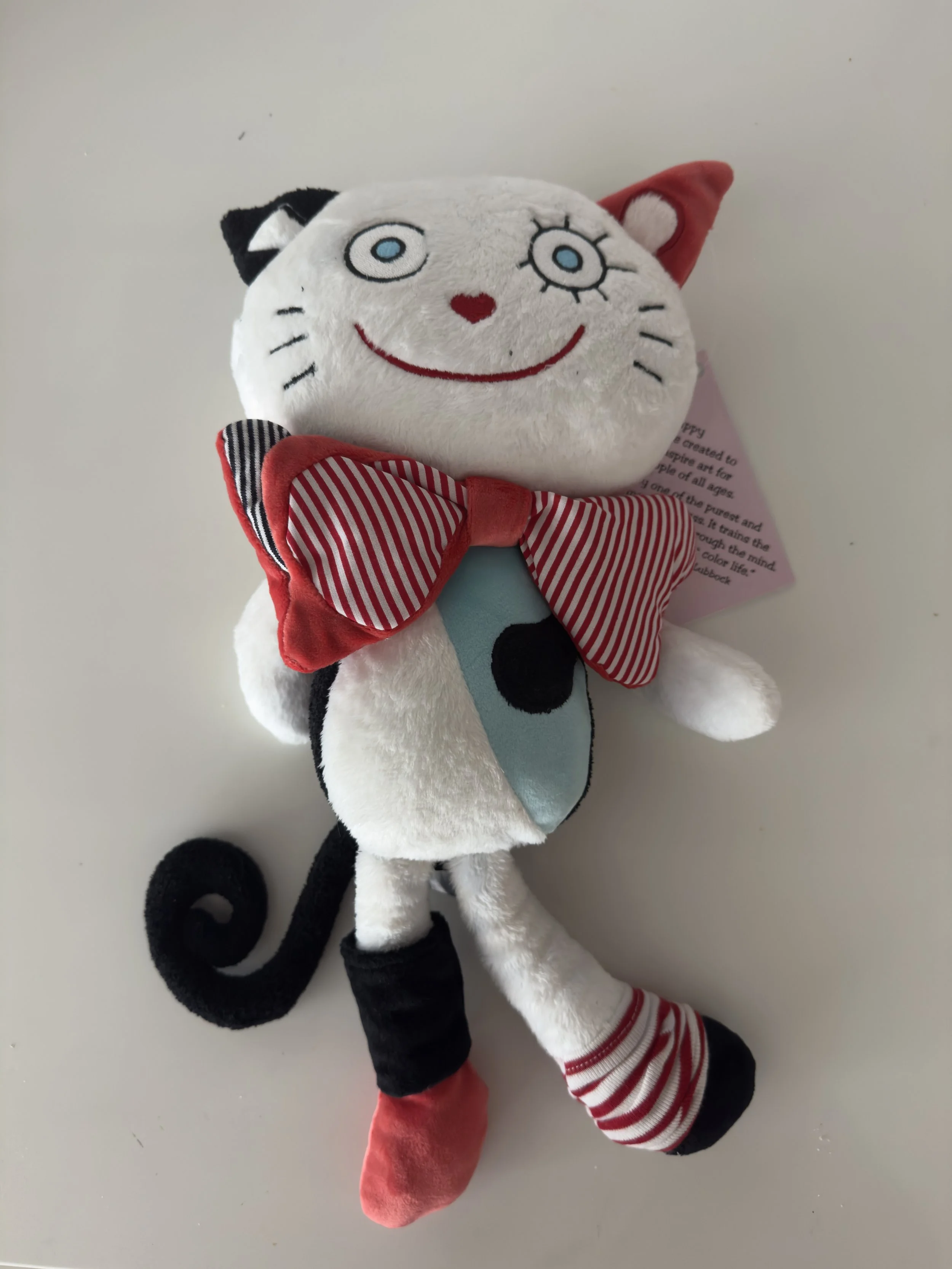 JOSETTE, art plush toy by Jitka Exler, inspired by Jean Dubuffet – view 3