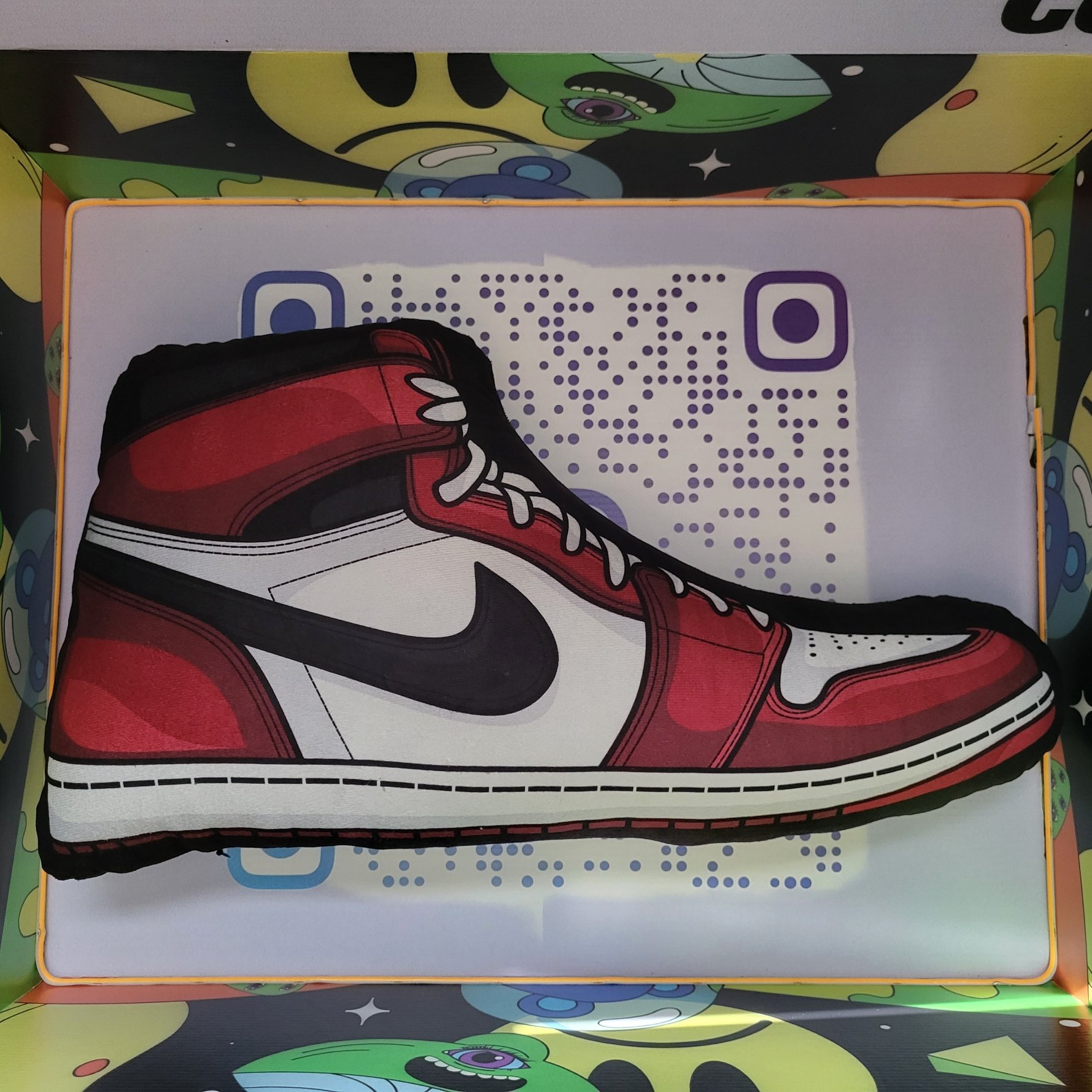 in box 1.jpg