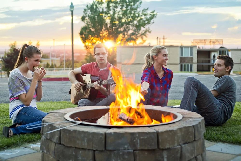 Aspen Villa Amenities — Aspen Village Apartments