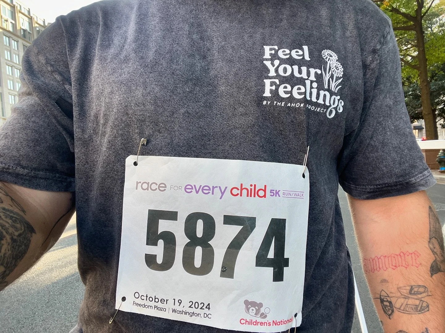 The AH OK Project supporting @childrensnational in the Race For Every Child 5K Run/Walk! Racing race to elevate pediatric care one child at a time 💜🧡