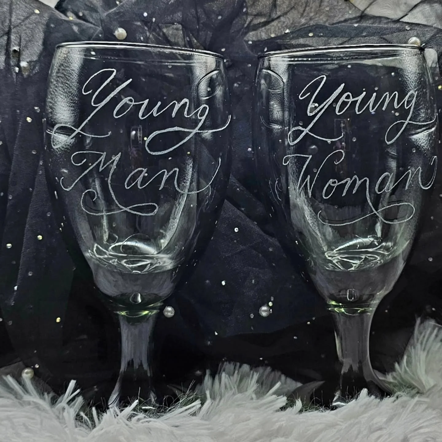 A special gift for the "Young Man" and the "Young Woman" (It's an insider. 😄)

A nice gift for one of my favorite couples!

The words were carefully engraved into these goblet wine glasses.

Any weddings or anniversaries coming u