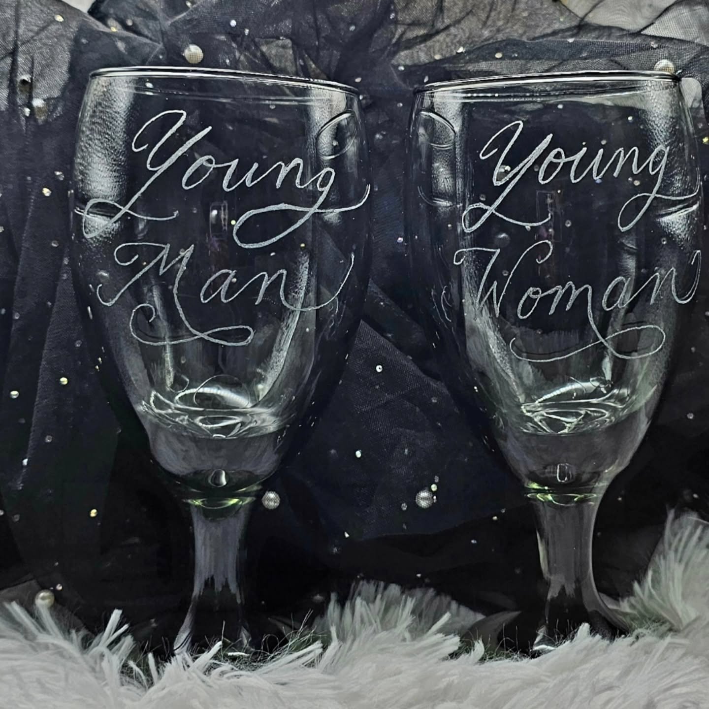 A special gift for the "Young Man" and the "Young Woman" (It's an insider. 😄)

A nice gift for one of my favorite couples!

The words were carefully engraved into these goblet wine glasses.

Any weddings or anniversaries coming u