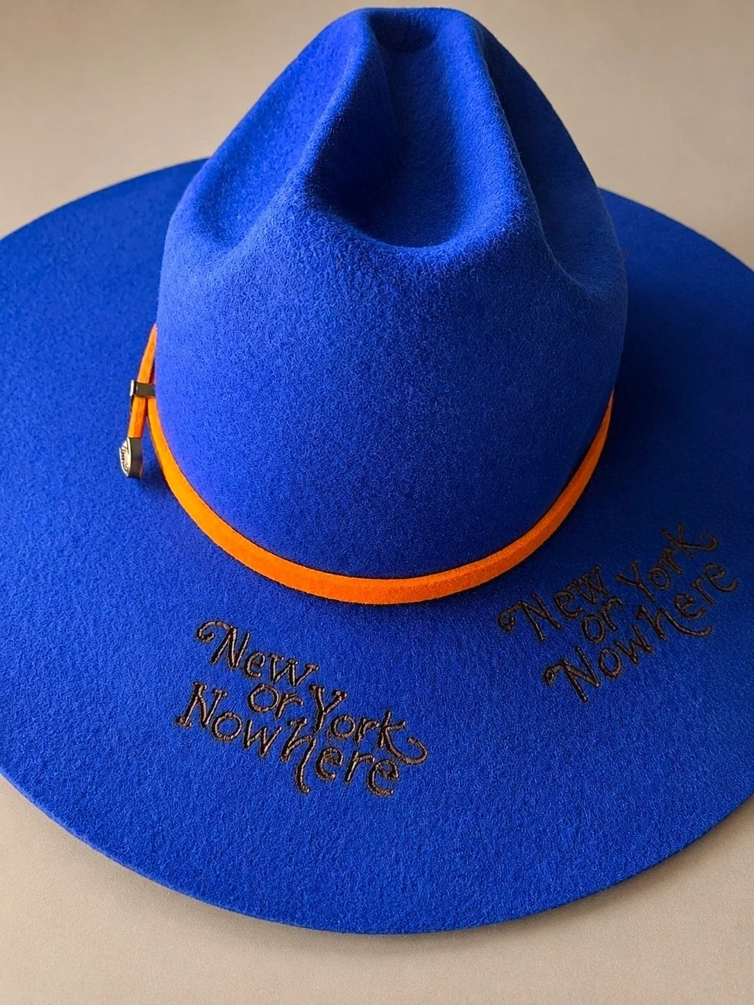Sher-Pierre-NJ-NY-NYC-Calligrapher-and-Engraver-Engraved-Wool-Hat-NY-Knicks-in-5.jpg