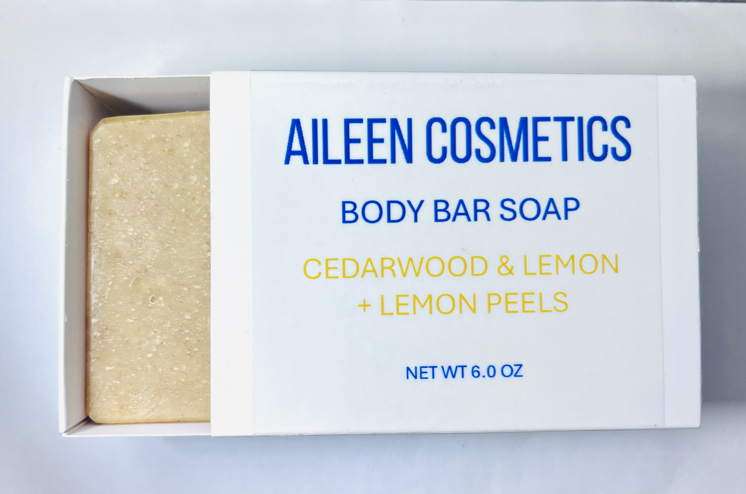 Cedarwood Lemon box.png