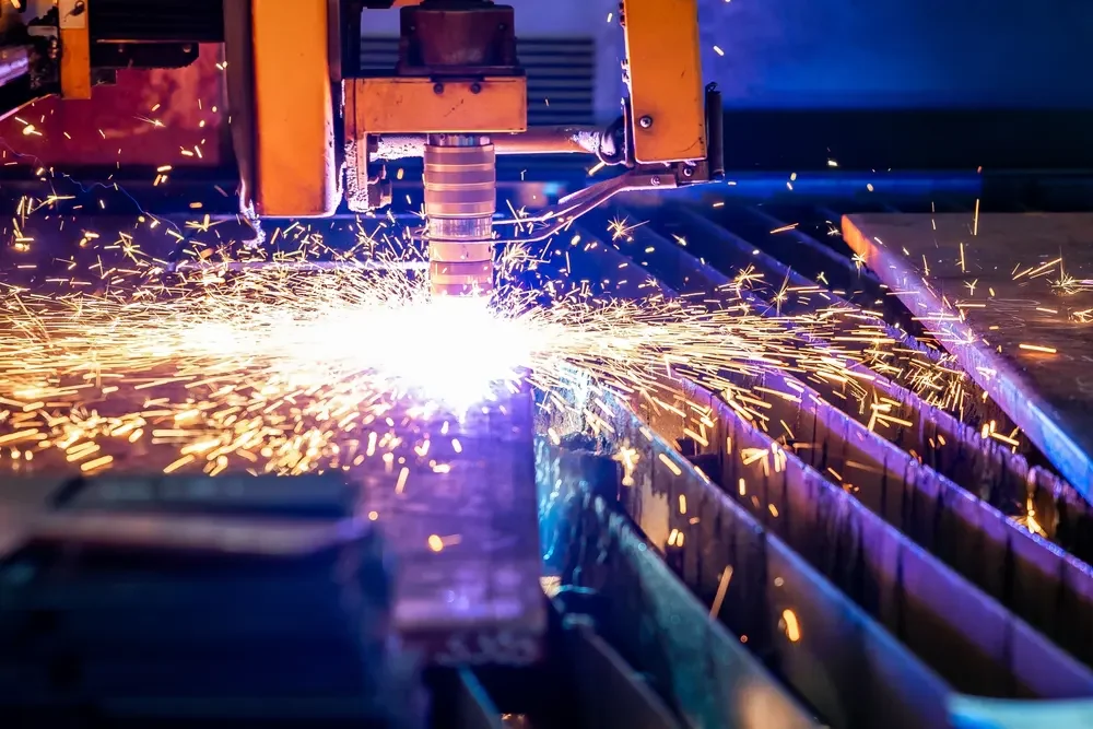 What Is Contract Metal Fabrication?