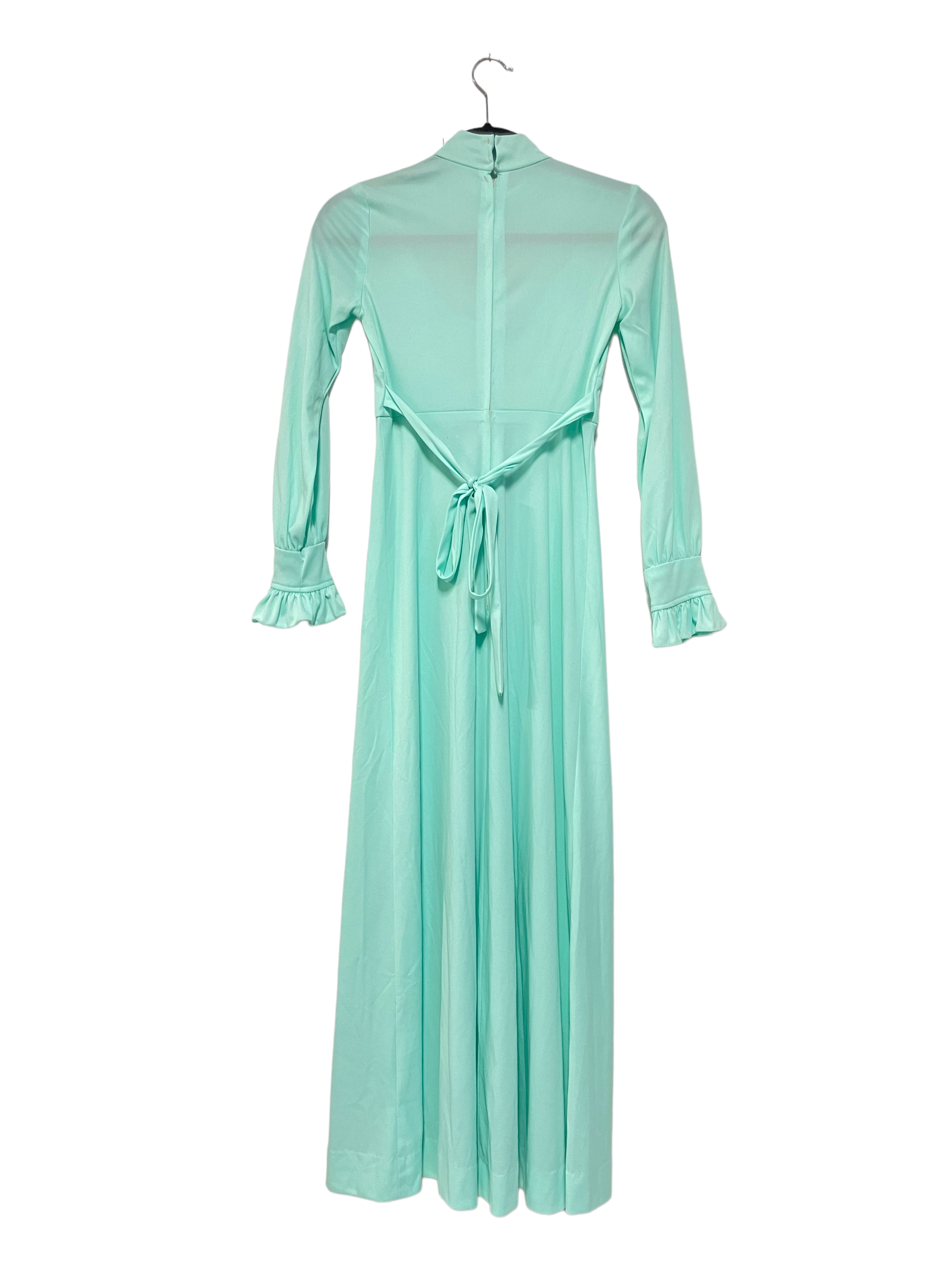 1AA52F19-DAA6-42FC-AB96-6935FFB418F9