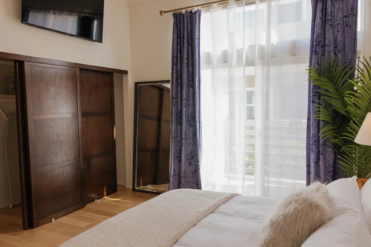 The primary suite, Pacific Beach vacation rental, photo 29
