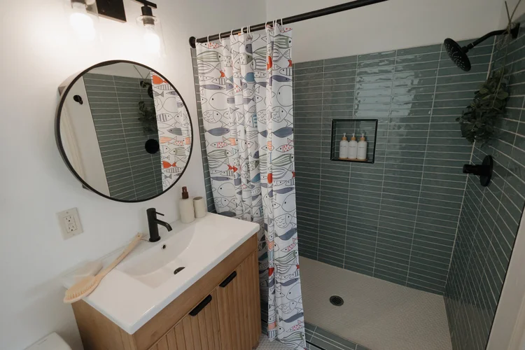 The bathrooms, La Jolla vacation rental, photo 35