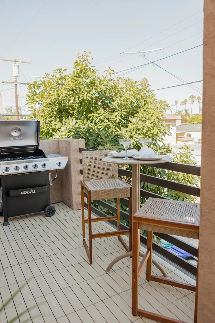 The balcony, Pacific Beach vacation rental, photo 8