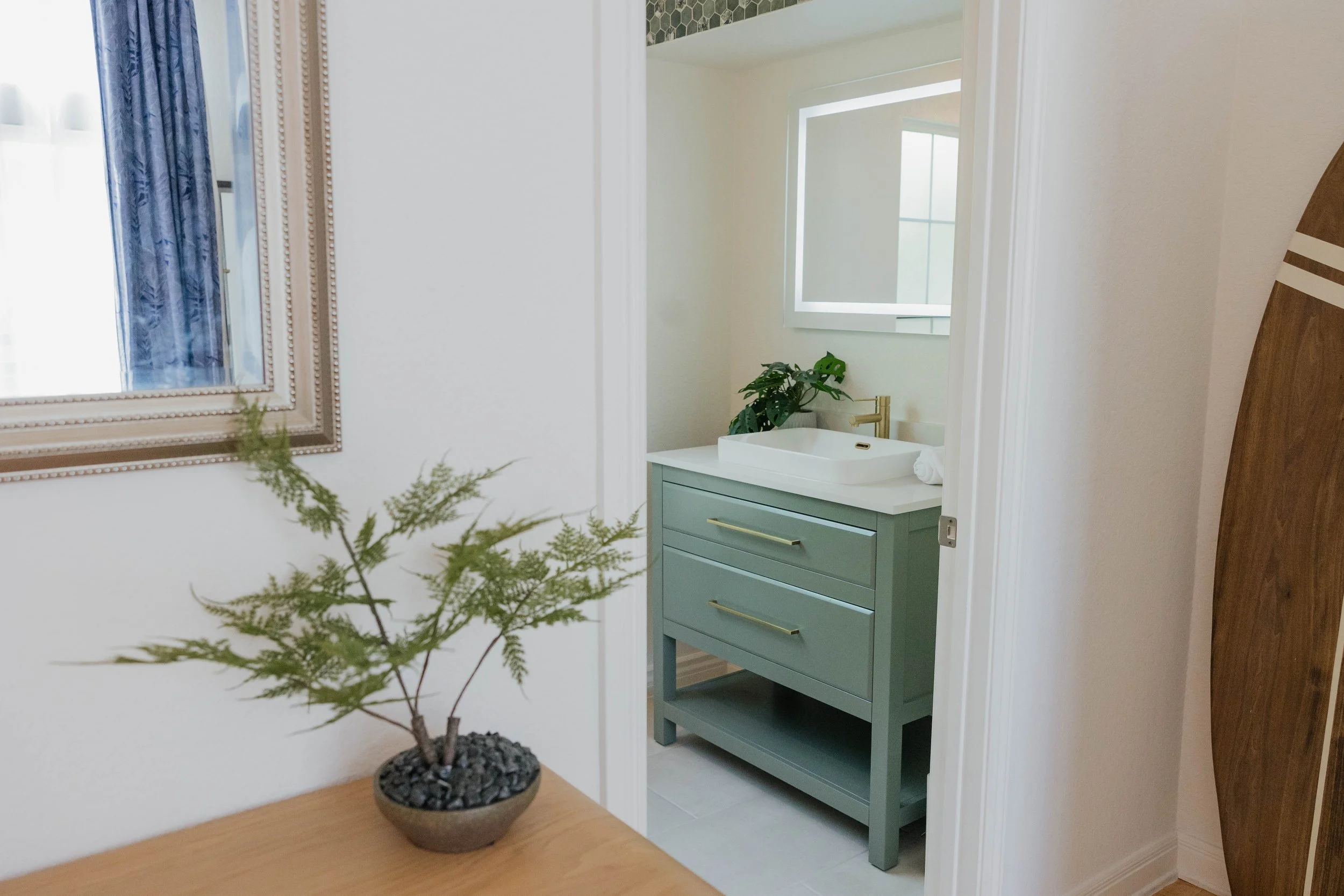 ReedAveAirBNB-81.jpg