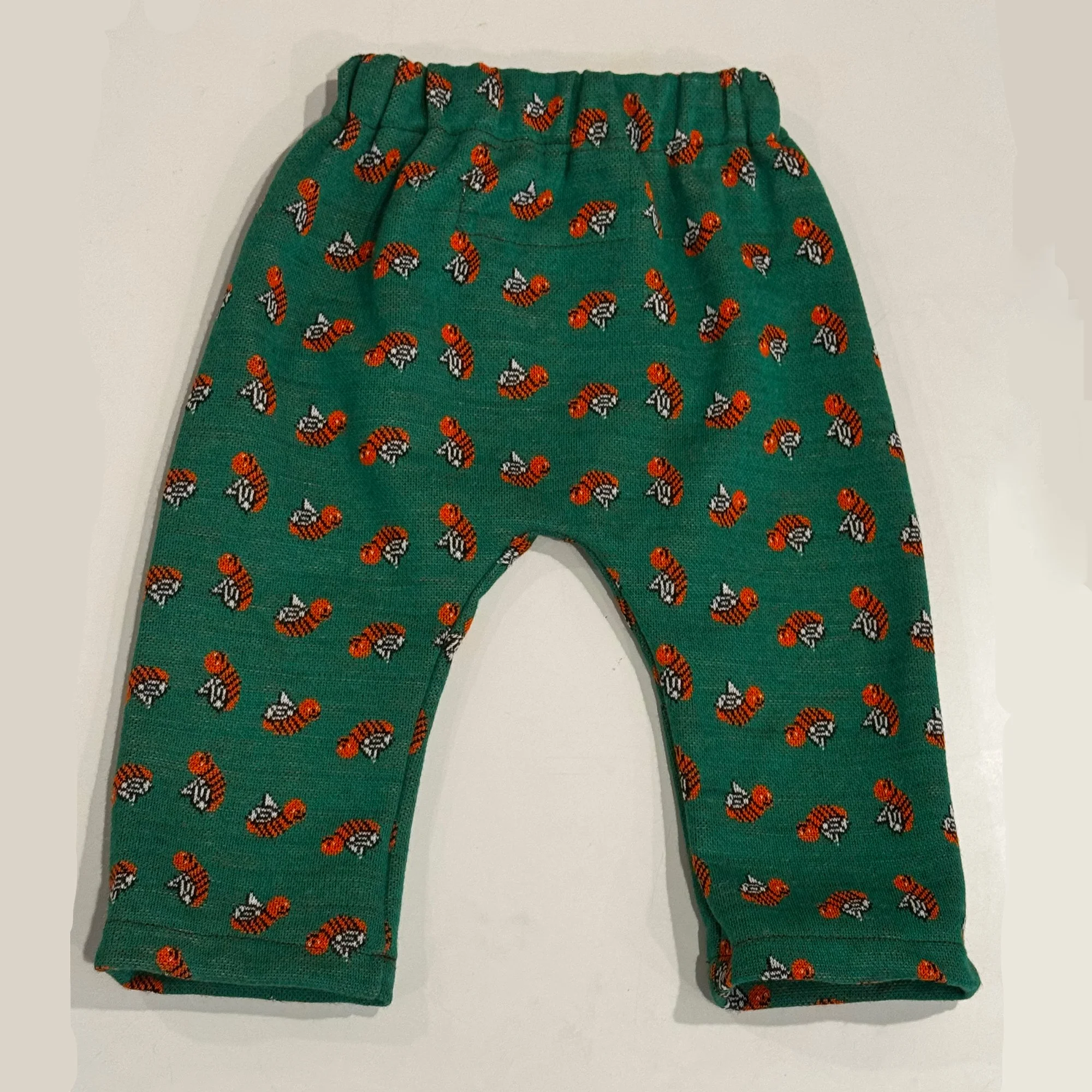 bee_pants_back.jpg