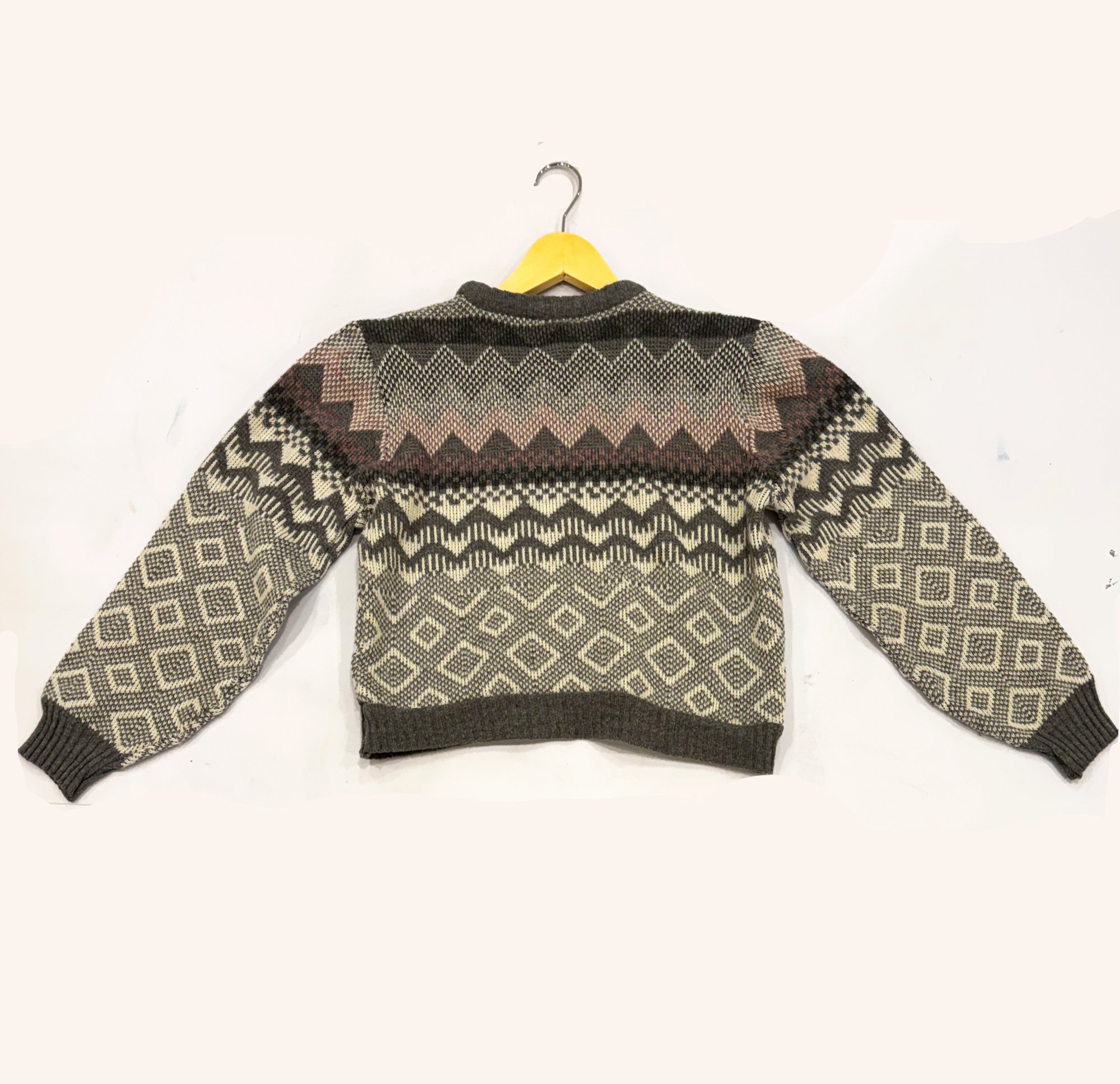 Kennington_sweater_back.jpg