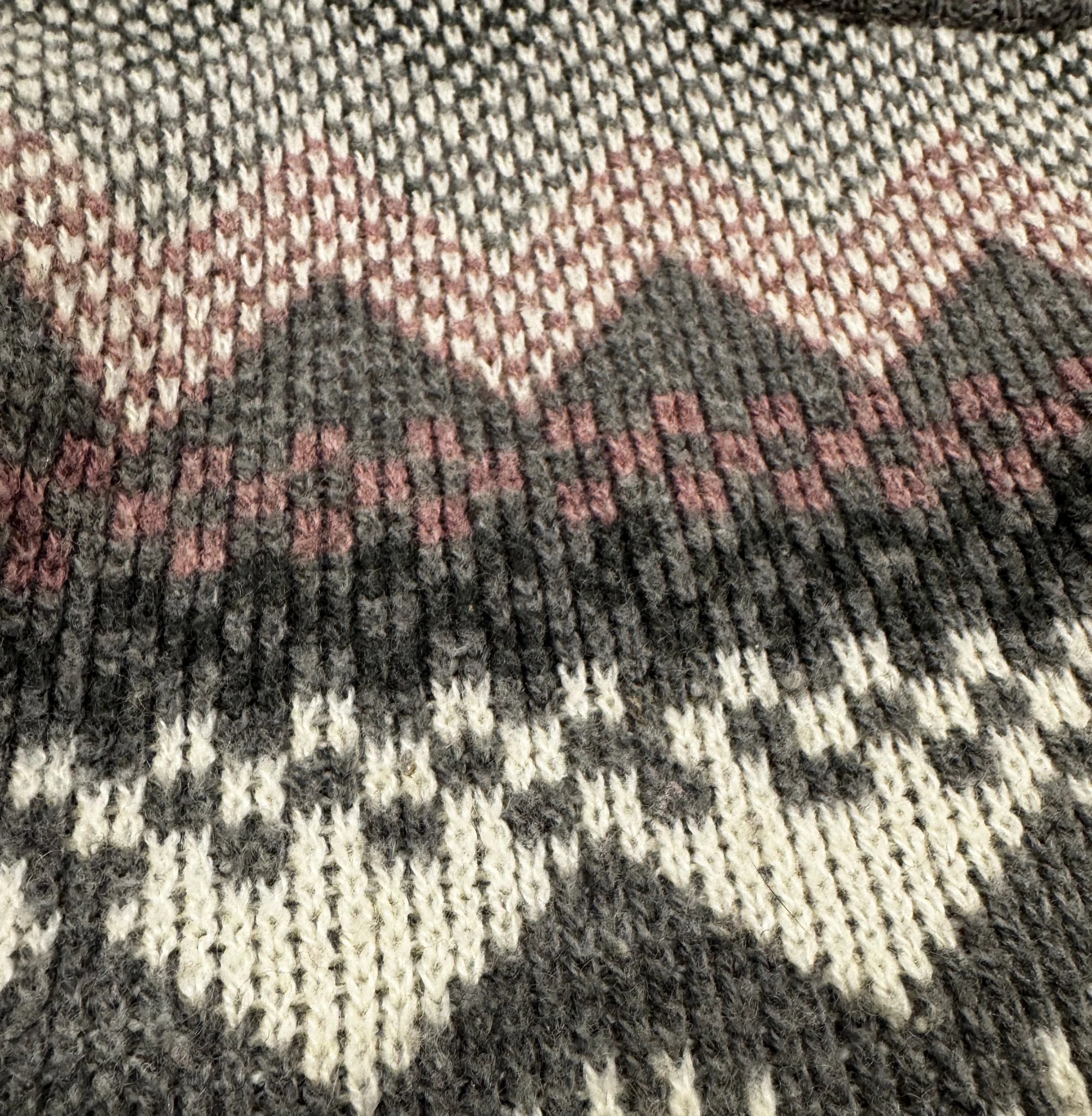 kennington_sweater_detail.jpg
