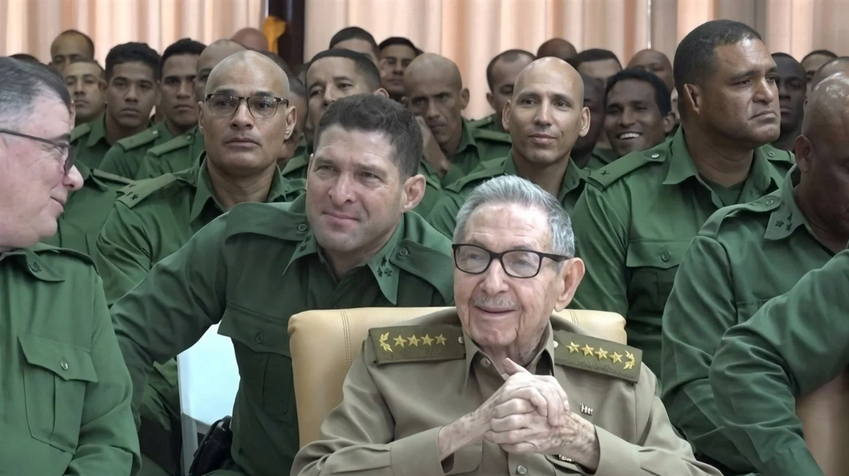 La «piñata» de GAESA &amp; asociados