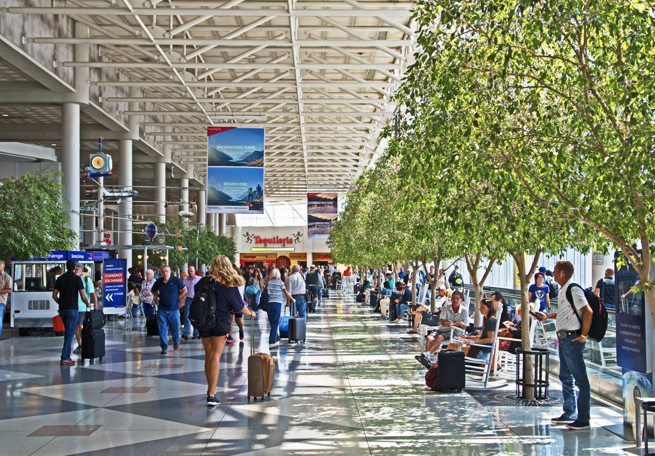 Top 5 U.S. Airports for Long Layovers | The Best Airports in the United States for a Layover