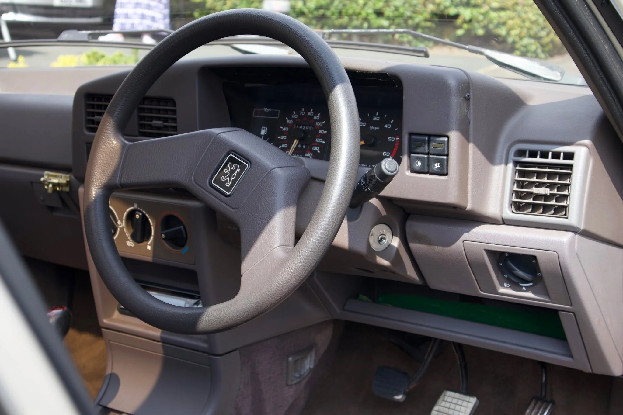 🟡 A special project for a special car 💫

Our client won this Peugeot 309 through the 6D Diesels YouTube raffle - carrying 33 years of history inside. The original owner&rsquo;s brass additions were kept in place, surface rust treated under the rear