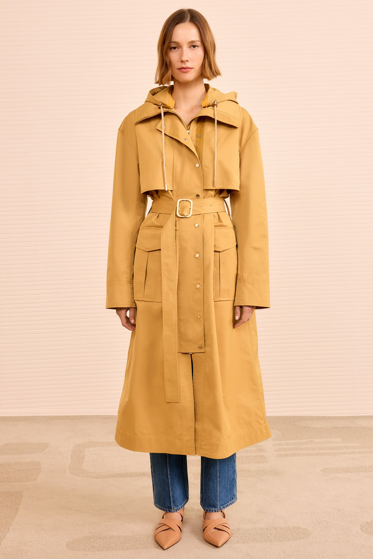 Cool trench you won’t see everywhere - hood is a major plus!