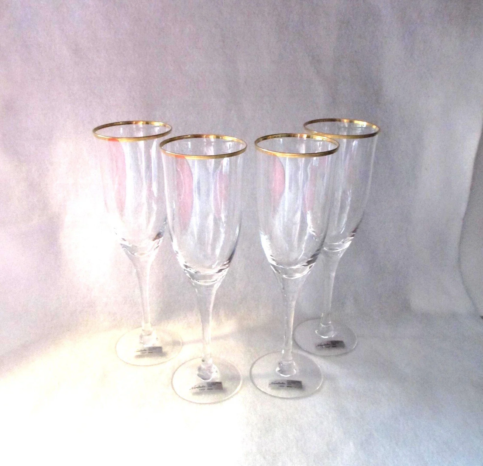 Noritake champagne tulips with original box! Such a steal - add some elegance to apéro.