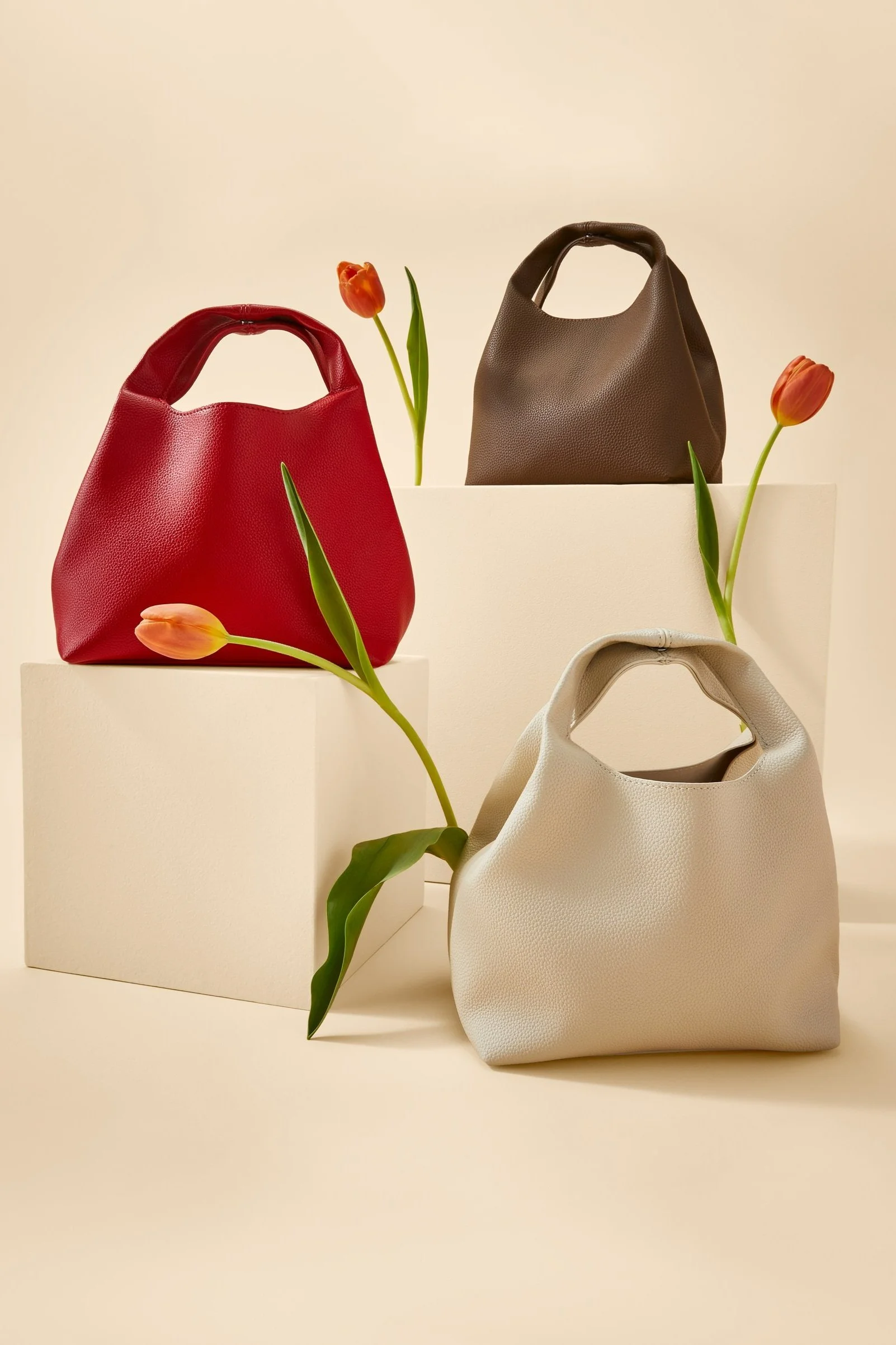 Shot16_WK07_Spring01_Bags_Main_V2.jpg