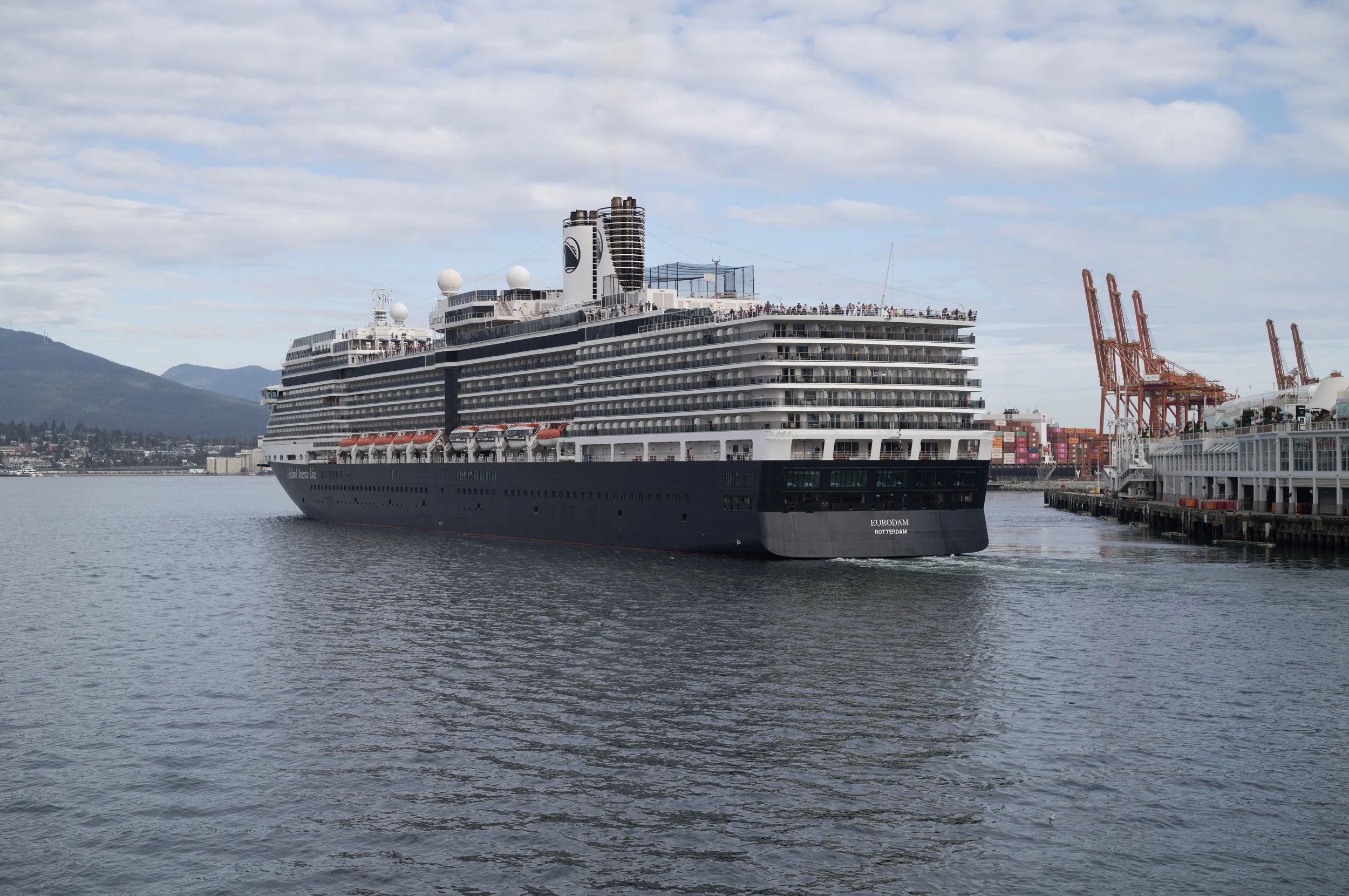 49°17'23.19" N 123°6'53.33" W