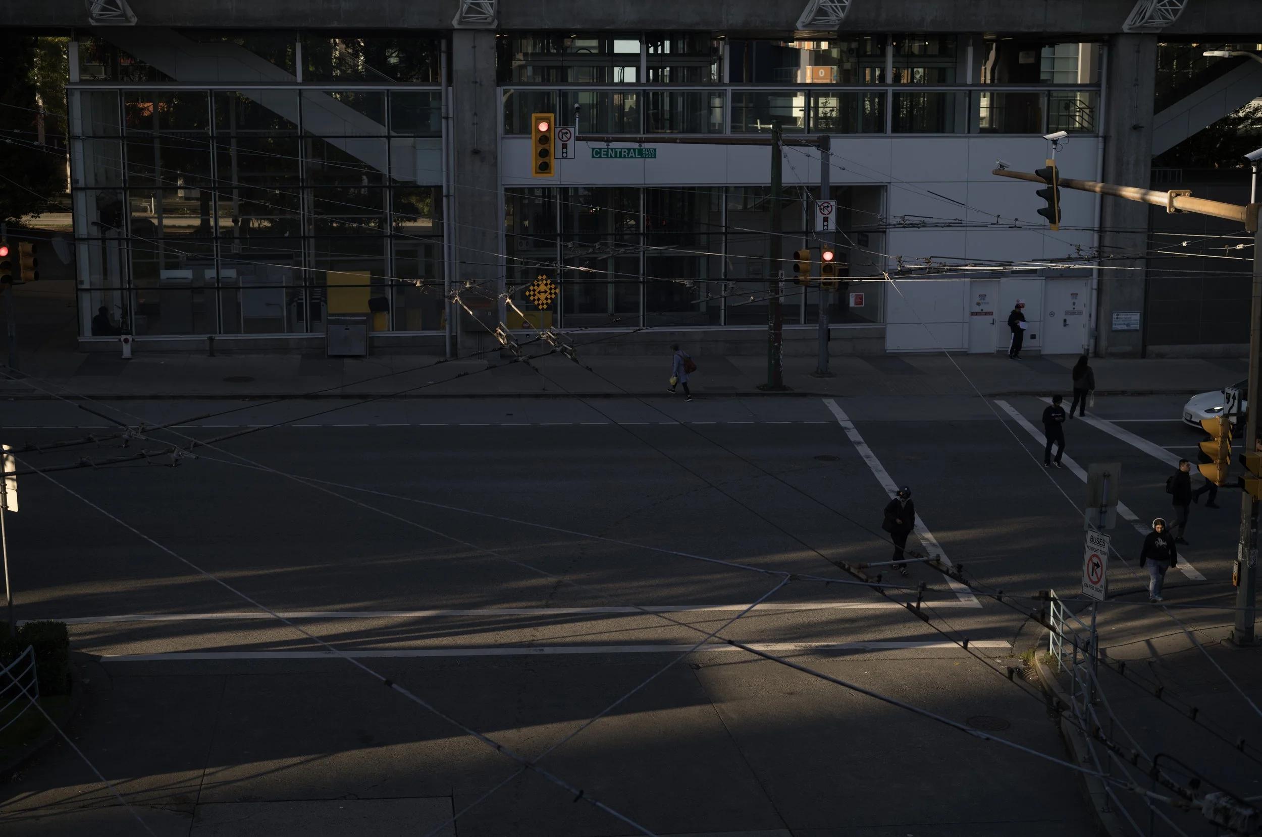 49°13'35.06" N 123°0'12.38" W