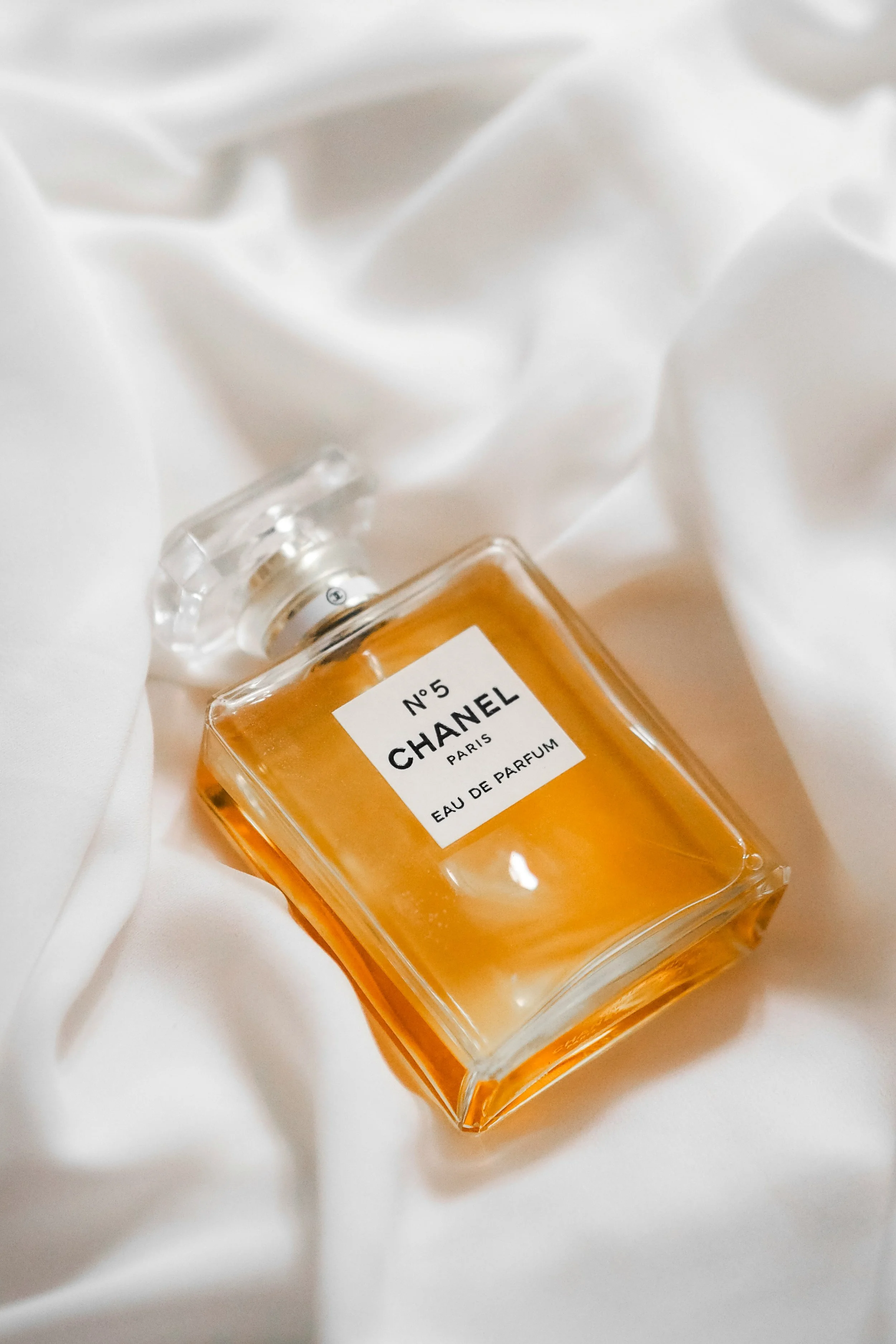Branding luxury : créer une marque haut de gamme 2026