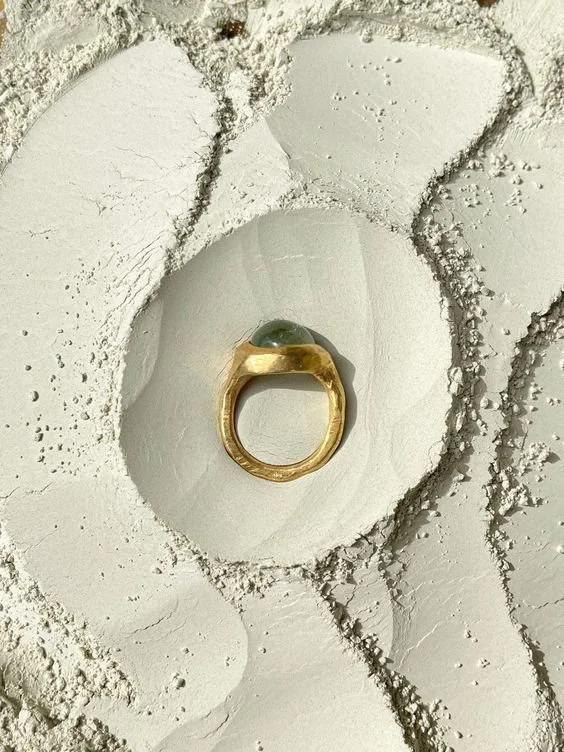 joyo jewelry : design de l'identité complète pour cette marque de bijoux