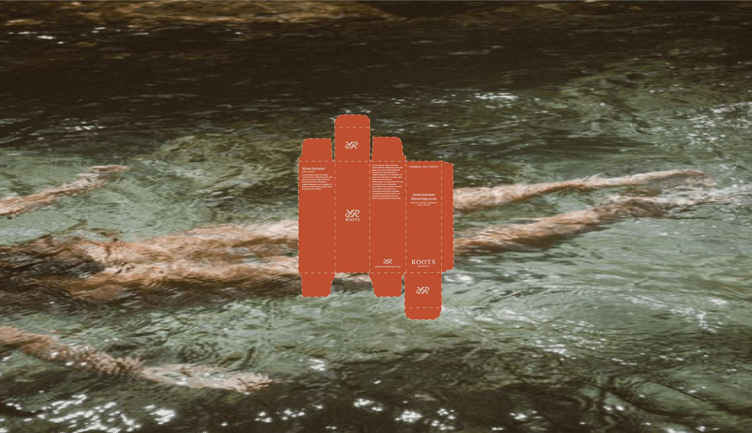 Une boîte de sérum hydratant posé dans une rivière ou un ruisseau avec de l'eau en mouvement.