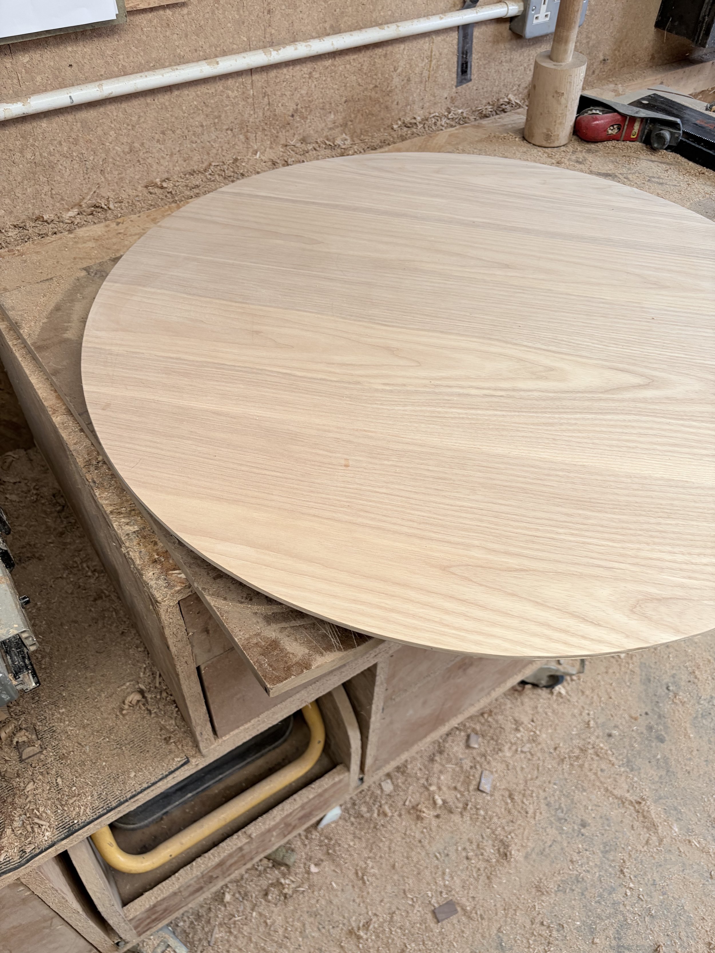 round table top