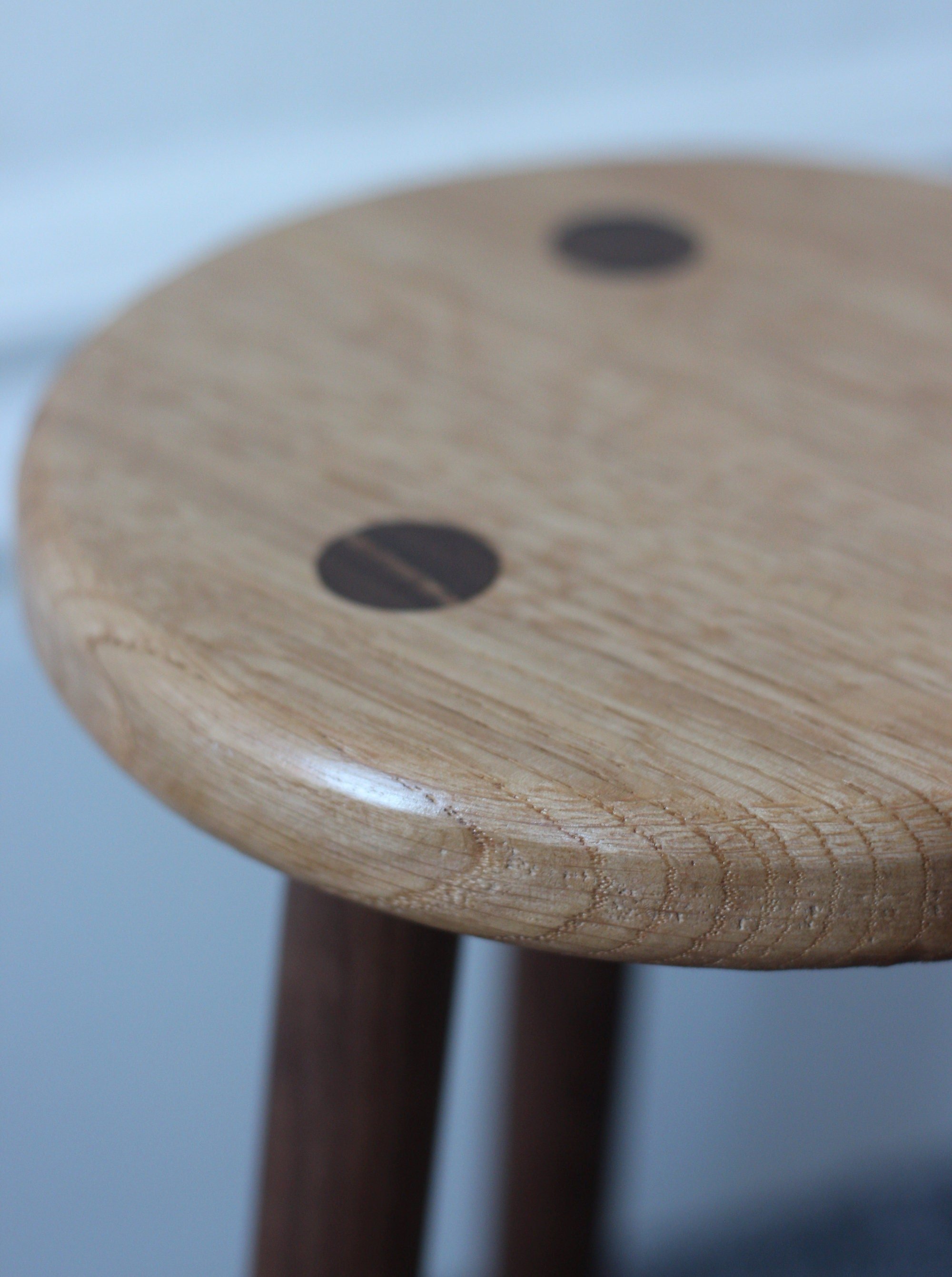 Round Table with Three Legs
