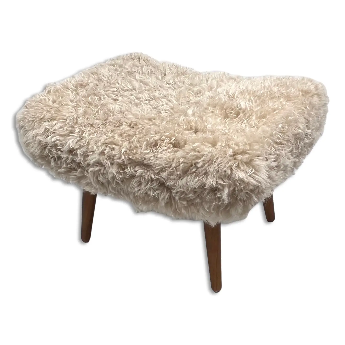 Made from 100% ethically sourced sheepskin Naturally Dyed
