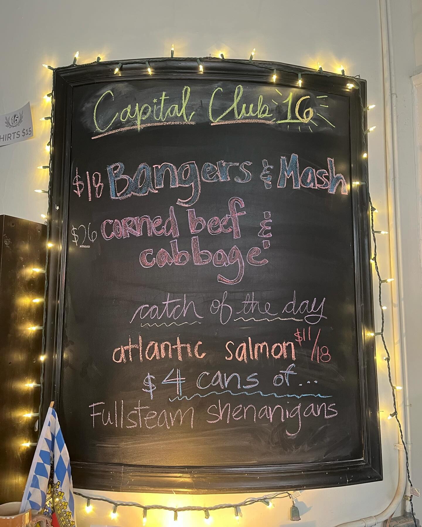We are ready for #stpaddysday and have the corned beef and bangers on all weekend! @fullsteambrewery stout in the can&hellip;

#raleighnc 
#downtwonraleigh @downtownraleighalliance