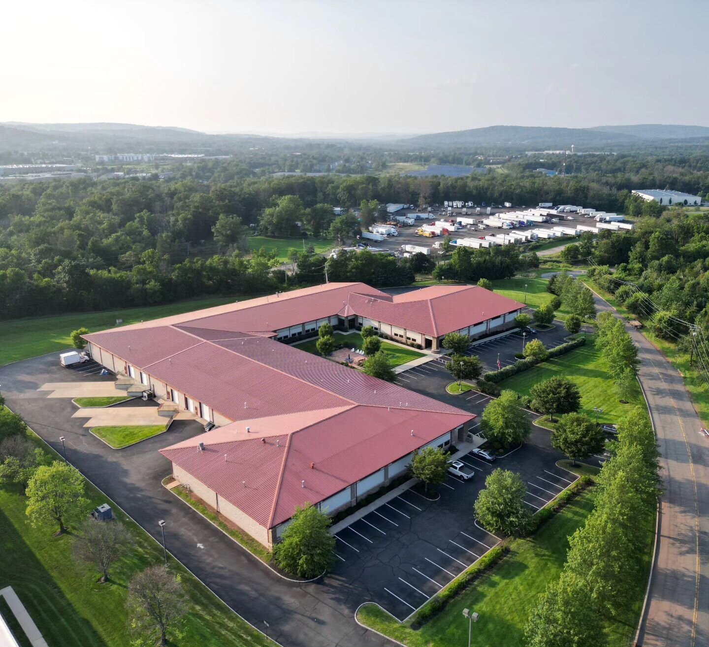 Hazy evening drone photography session.
#dronepilot #realestate #njrealestate #njrealtor #commercialrealestate #njcommercialrealestate #realtordrone