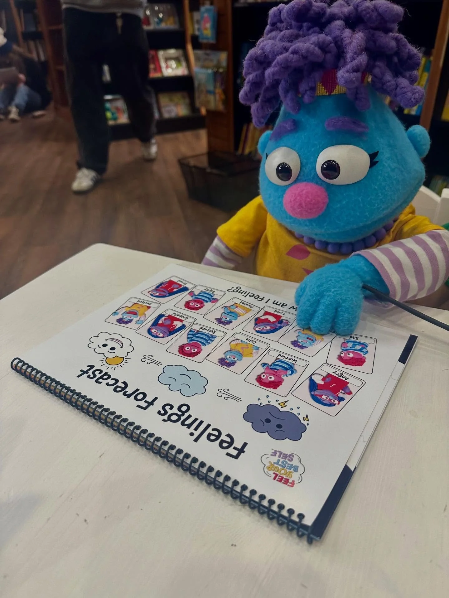 CJ loves checking in with the Feelings Forecast! ⛅️

Drop a ☀️ in the comments to get your free Feelings Forecast download today!