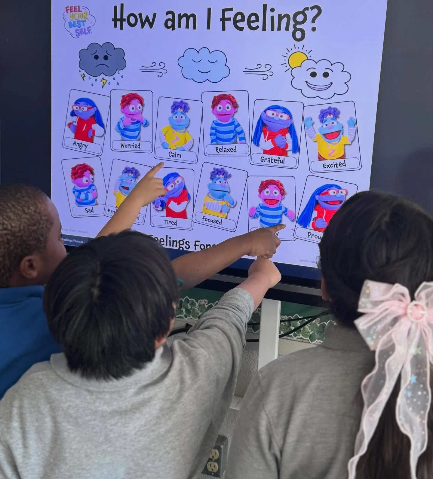 Don&rsquo;t forget to check in ✨

These second graders are using our Feelings Forecast to pause, reflect, and name how they&rsquo;re feeling! 

Drop a ☀️ in the comments to get your own copy!