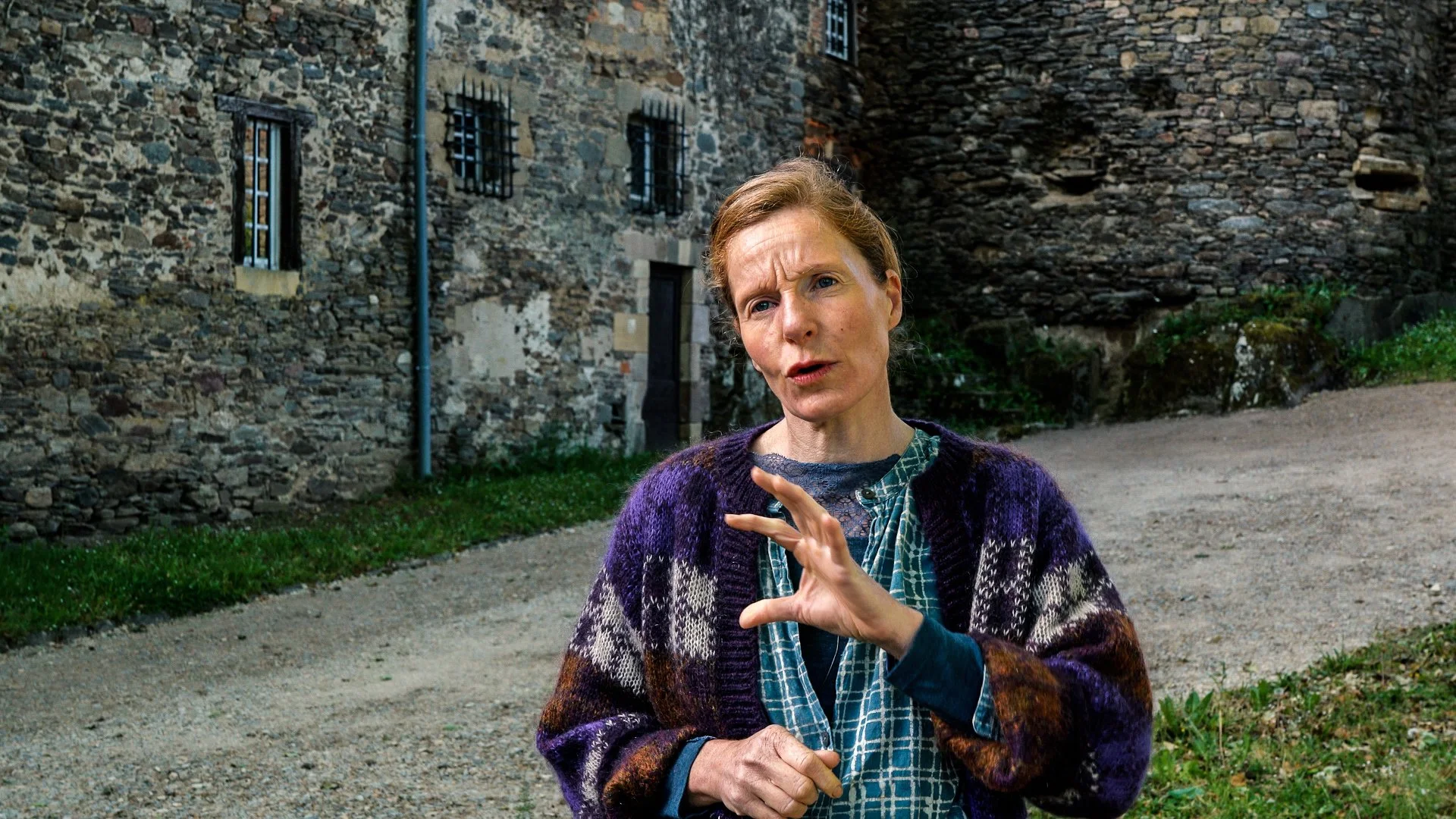 Pour capture grand format.00_00_24_08.Still007.jpg