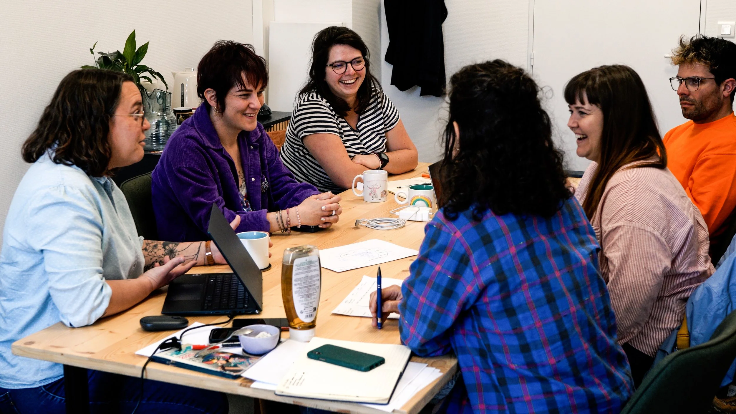 pour capture.00_00_12_15.Still003.jpg