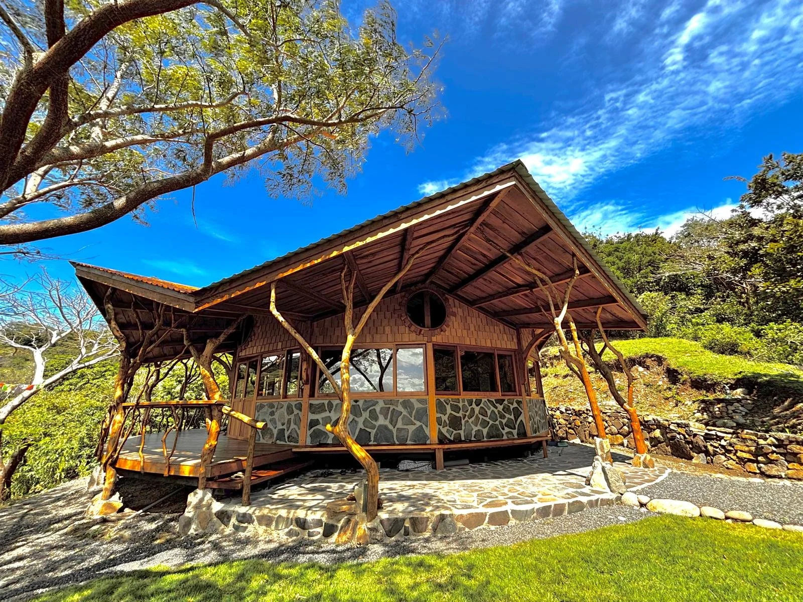 WhatsApp Image 2025-10-16 at 18.54.06.jpeg