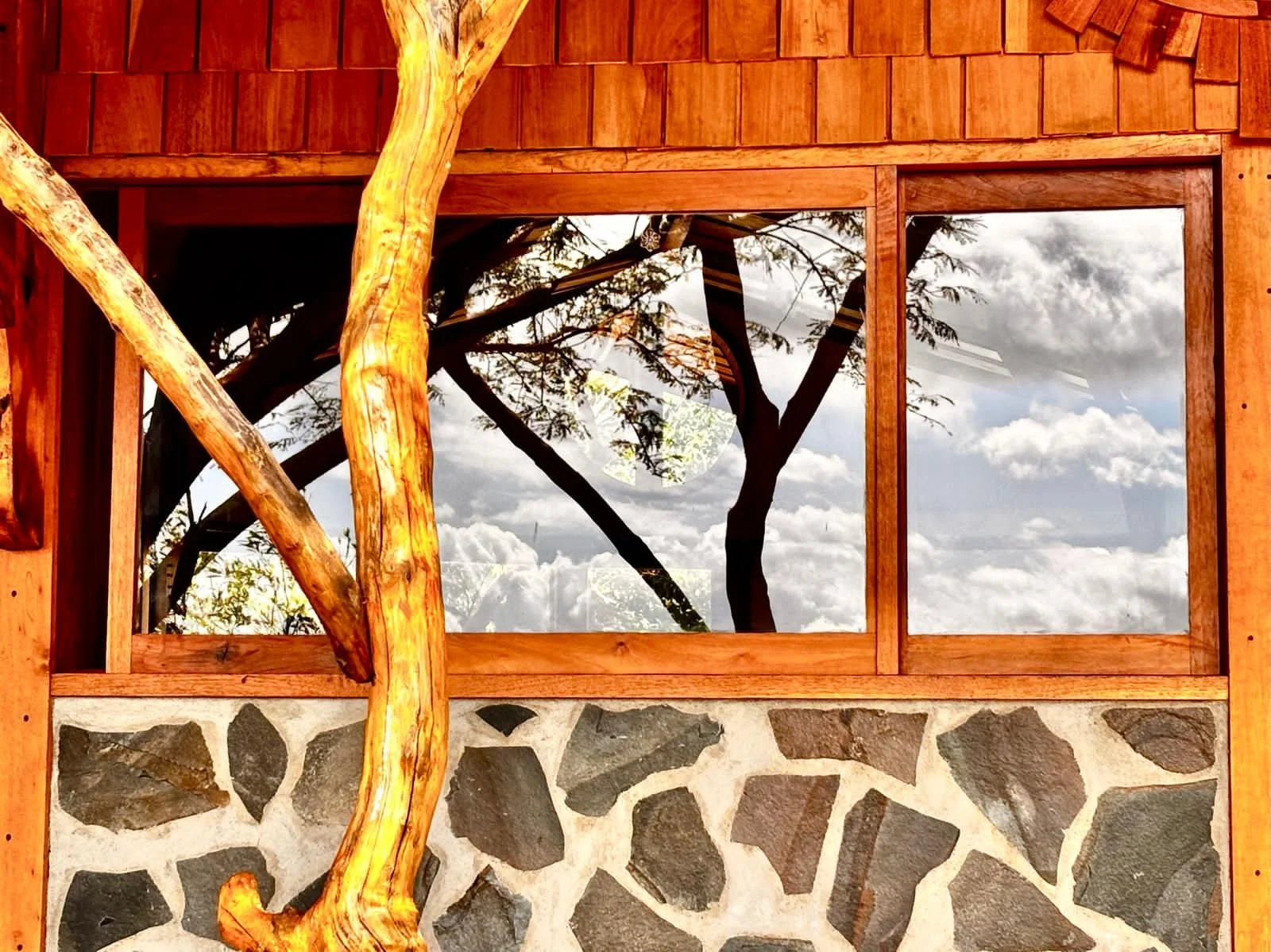 WhatsApp Image 2025-10-16 at 18.54.07 (1).jpeg