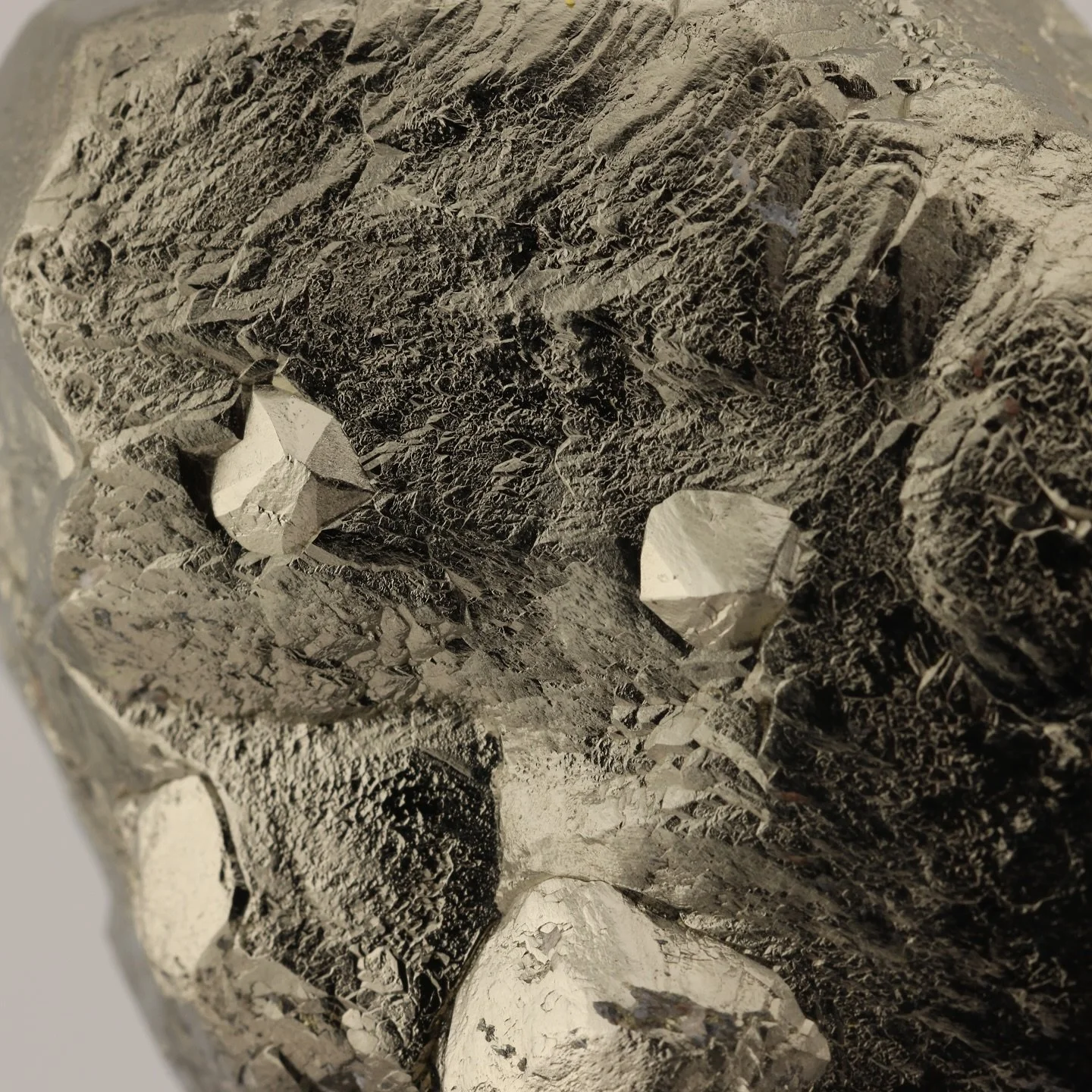 #pyrite #pirita #黄铁矿 #ambasaguas #geology #semiconductor #minerals #spain #newgold #mineralcollection #spanishminerals #ambasaguas