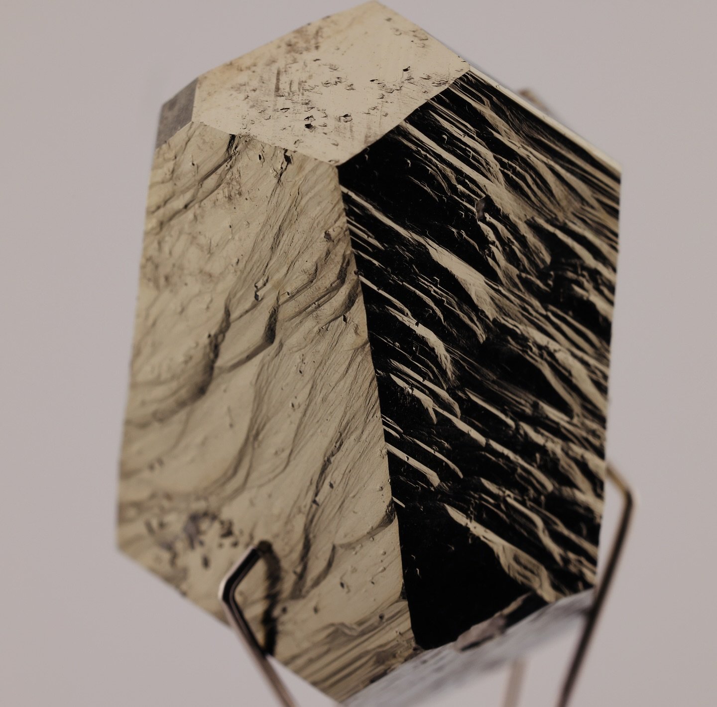 #pyrite #pirita #黄铁矿 #ambasaguas #geology #semiconductor #minerals #spain #newgold #mineralcollection #spanishminerals #ambasaguas