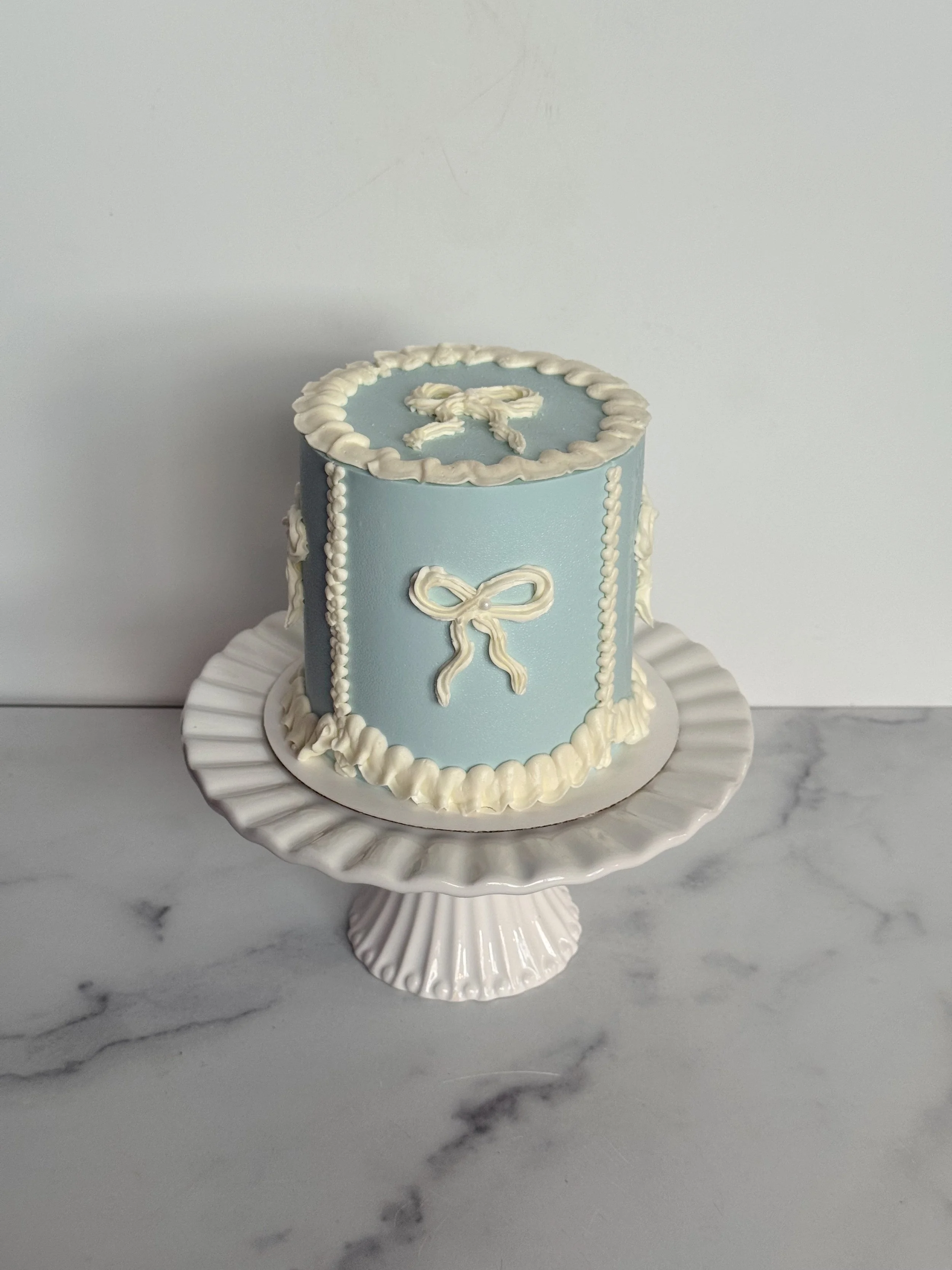 Moños and Margaritas