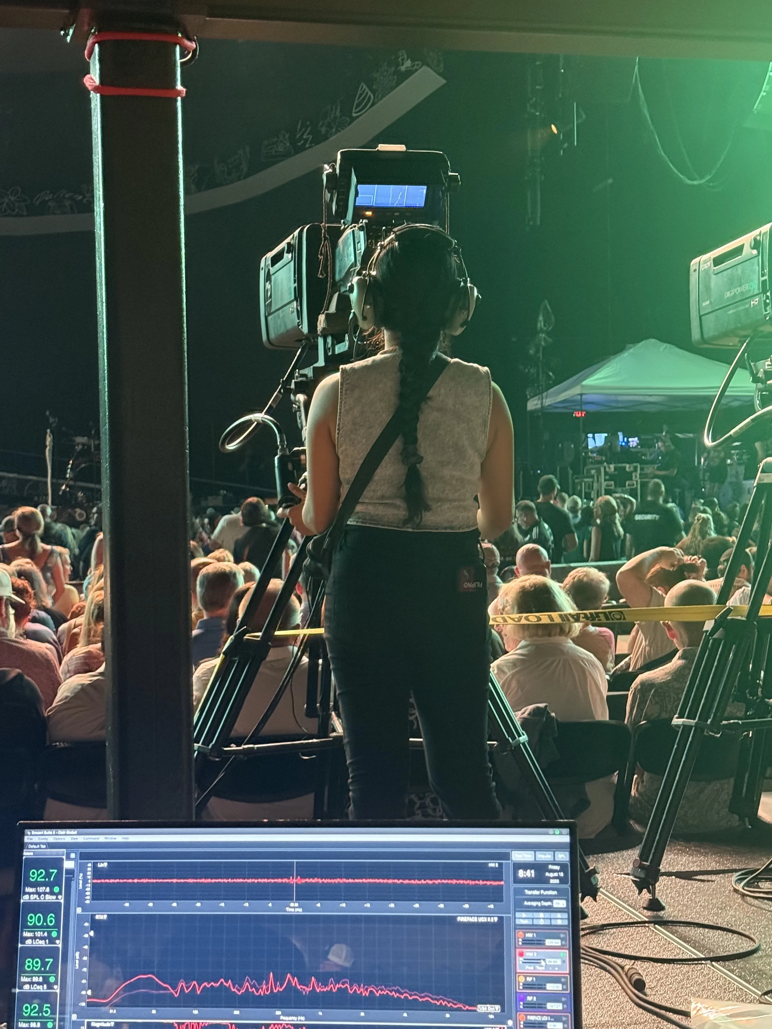 Live concert production crew working alongside Tour Entertainment Transportation tour logistics team